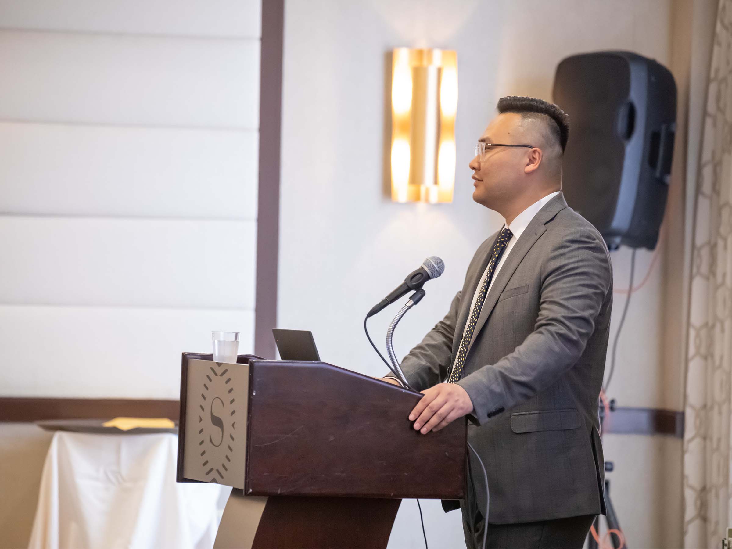 img-6